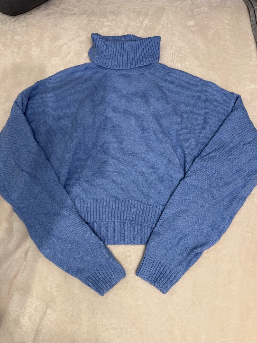 Hollister Periwinkle Blue Turtleneck Crop Sweater